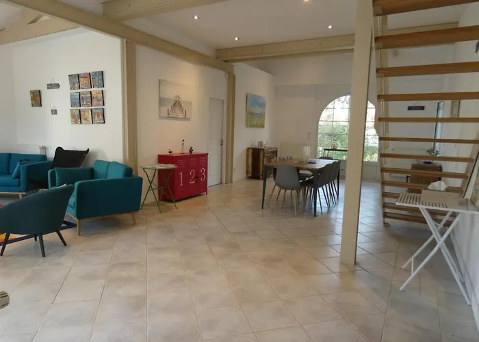 Moderne 4 Chambres, Piscine Chauffee, Wi-fi, Proche Et Commerces, - Fr-1-374-147 Villa Arcachon