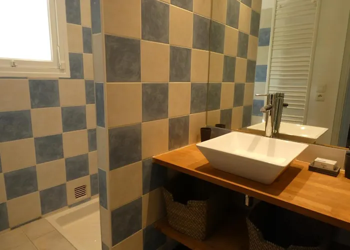 Moderne 4 Chambres, Piscine Chauffee, Wi-fi, Proche Et Commerces, - Fr-1-374-147 * Arcachon